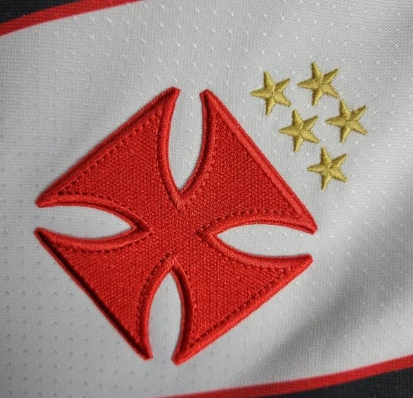 24/25 Vasco Da Gama Special Edition Black Jersey - Image 8