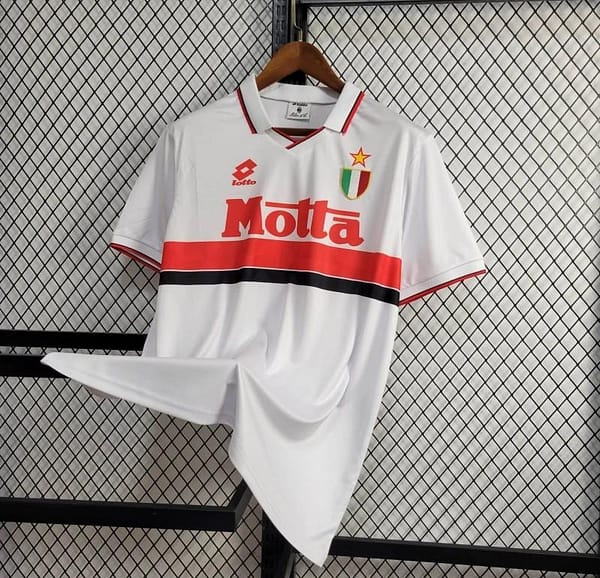 Retro 92/94 AC Milan Away Jersey - Image 2