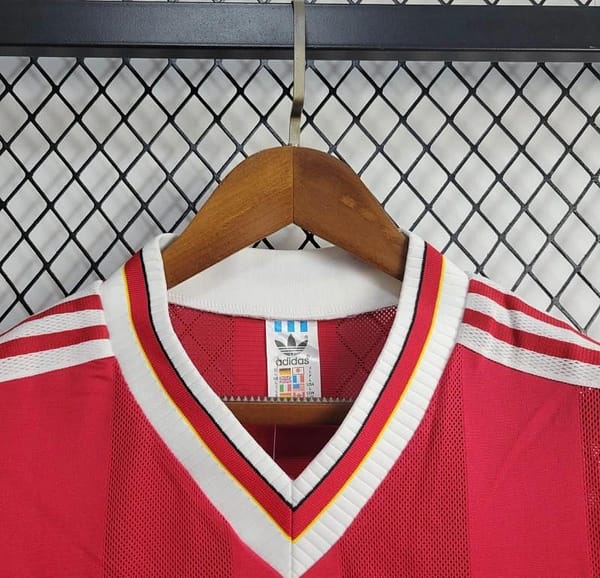 Retro 1995/96 Liverpool Home Jersey - Image 6