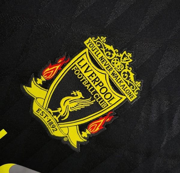 Retro 2010/11 Liverpool Third Black Jersey - Image 10