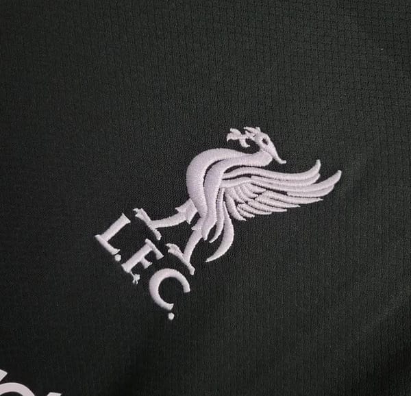 24/25 Liverpool Away Black Jersey - Image 4