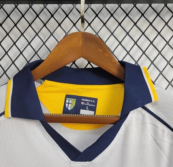 Retro 03/04 Parma Calcio Away White Jersey - Image 6