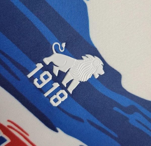 24/25 Fortaleza Blue/Red Stripe Special Jersey - Image 9