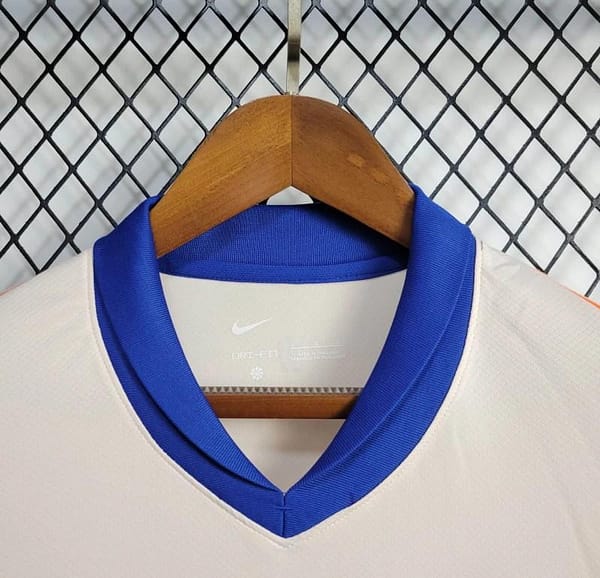 24/25 Chelsea Away Jersey - Image 9