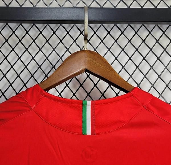 Retro 05/06 Juventus Away Red Jersey - Image 4