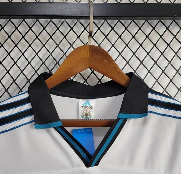 Retro 99/00 Newcastle United Away White Jersye - Image 9