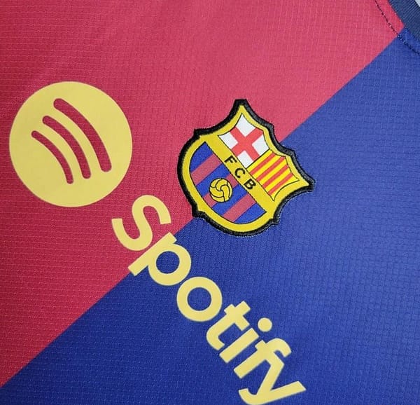 24/25 Kids Barcelona Home Jersey - Image 4