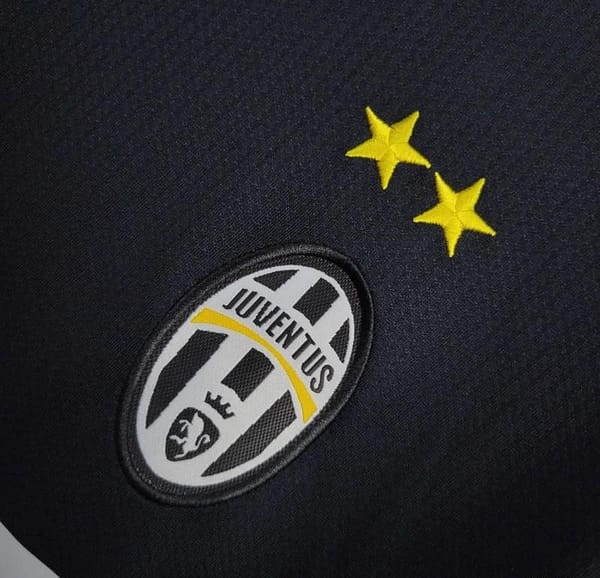 Retro 12/13 Juventus Black Away Jersey - Image 2