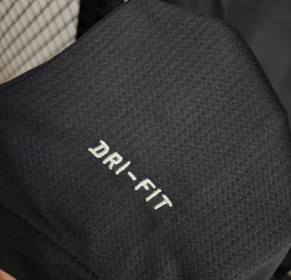 Retro 12/13 Juventus Black Away Jersey - Image 3
