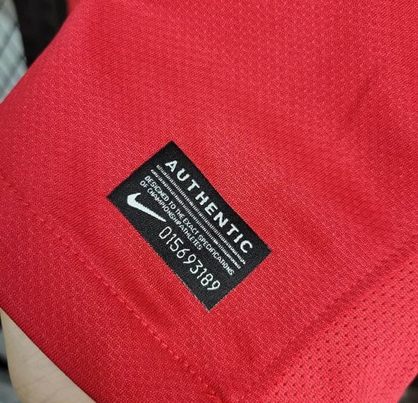 Retro 2010 Portugal Home Jersey - Image 6