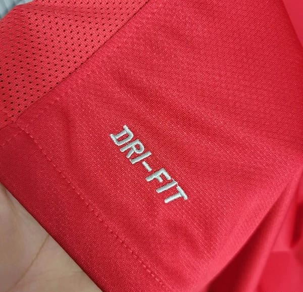 Retro 2010 Portugal Home Jersey - Image 7