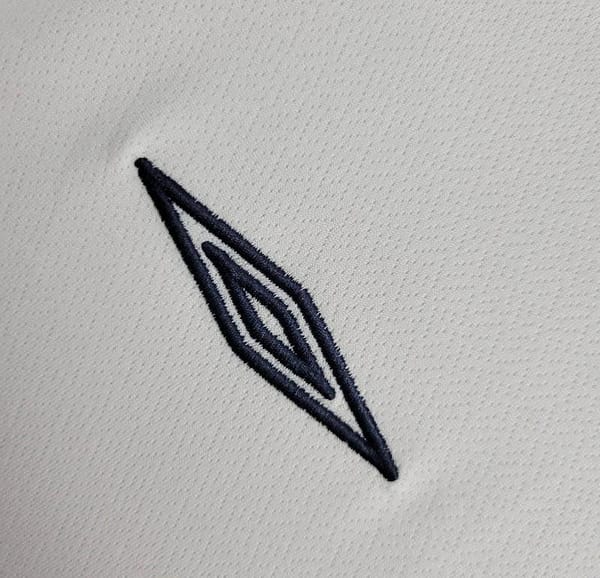 Retro 2006 England Home Jersey - Image 5