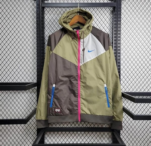 24/25 Windbreaker Nike