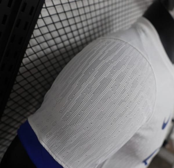 Player Version 24/25 PSG Away White Jersey - Image 5