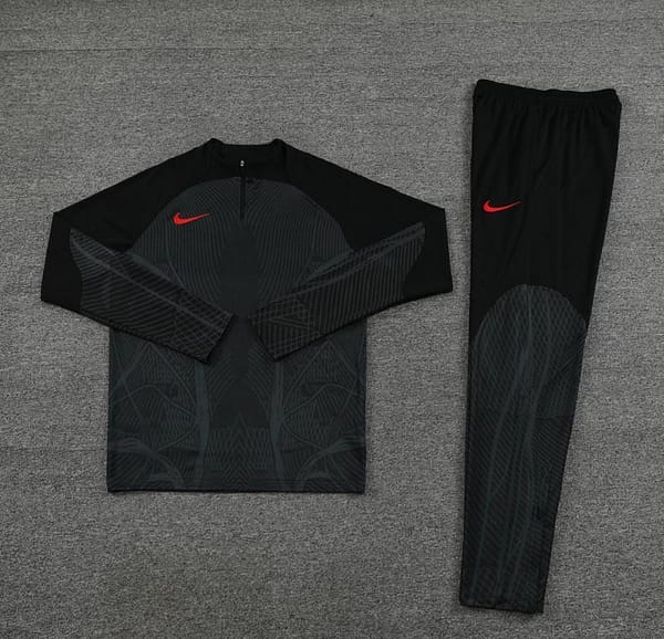 2024 Nike Black Half Zipper Jacket+Pants - Image 12