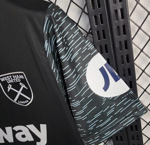 24/25 West Ham United Third Black Jersey - Image 4