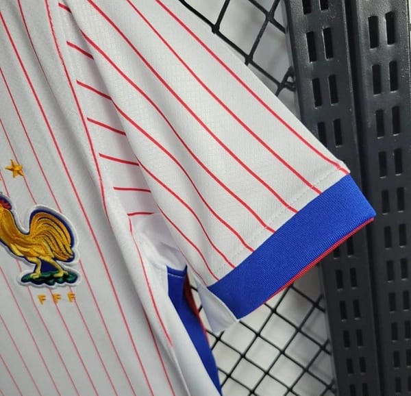 24/25 Women France Away Jersey - Image 2