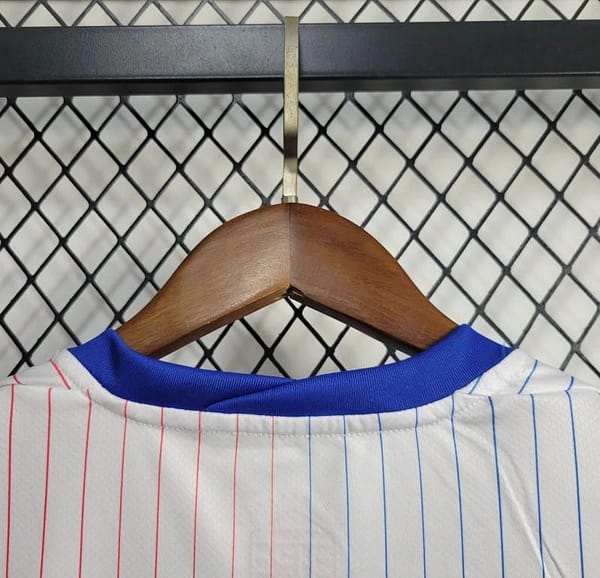 24/25 Women France Away Jersey - Image 7