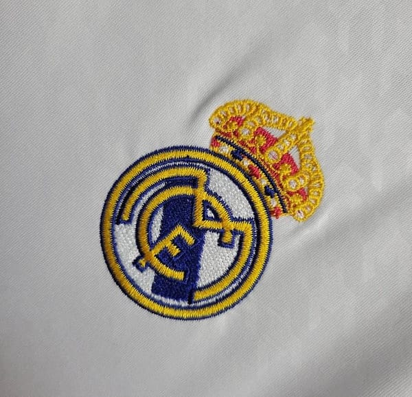 24/25 Women Real Madrid Home Jersey - Image 4