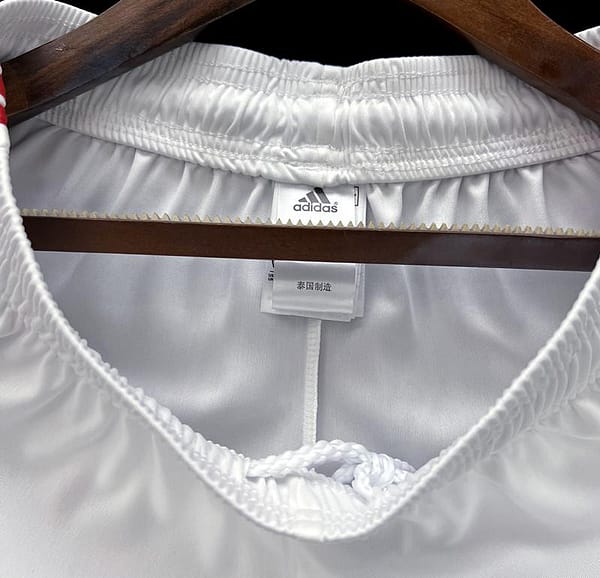 24/25 Flamengo Home Shorts - Image 3