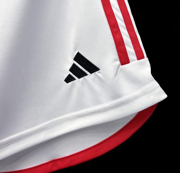 24/25 Flamengo Home Shorts - Image 4