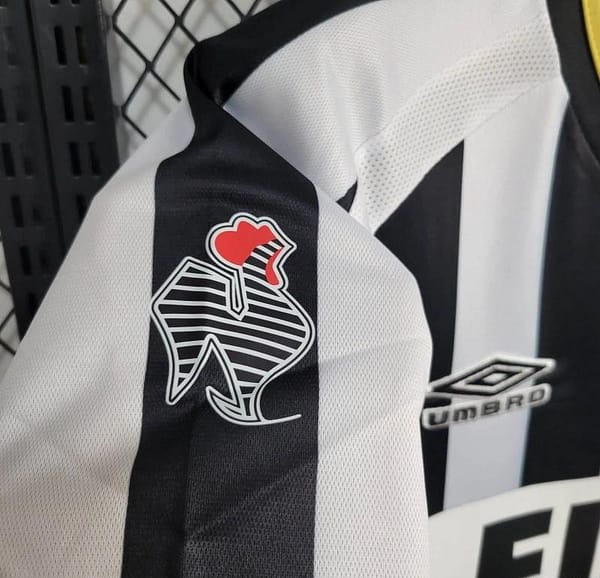 Retro 02/03 Atletico Mineiro Home Jersey - Image 4