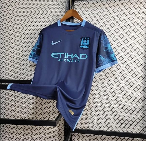 Retro 15/16 Manchester City Away Jersey - Image 3