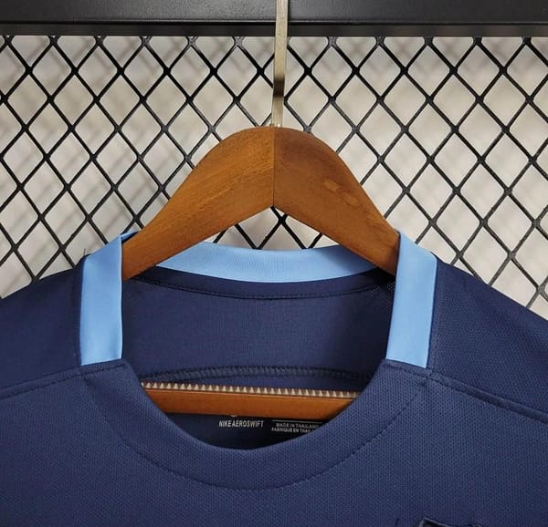 Retro 15/16 Manchester City Away Jersey - Image 7