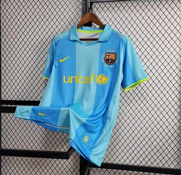 Retro 07/08 Barcelona Away Jersey - Image 2