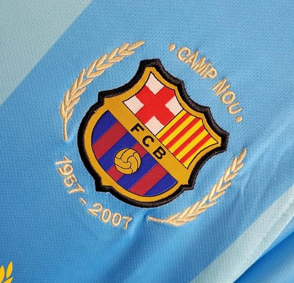 Retro 07/08 Barcelona Away Jersey - Image 10