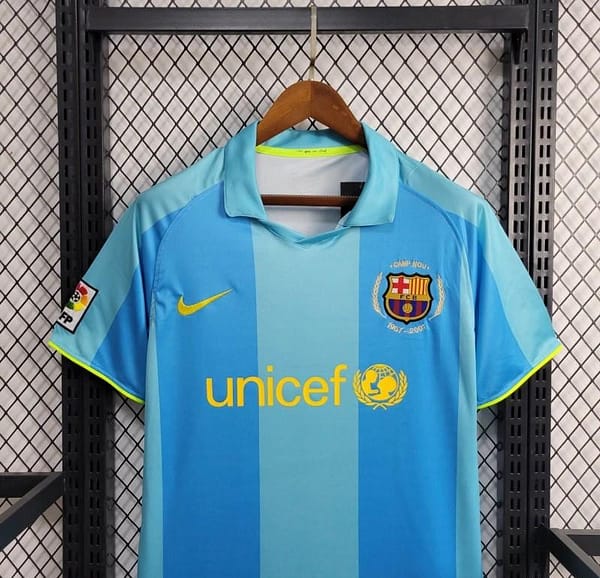 Retro 07/08 Barcelona Away Jersey - Image 11
