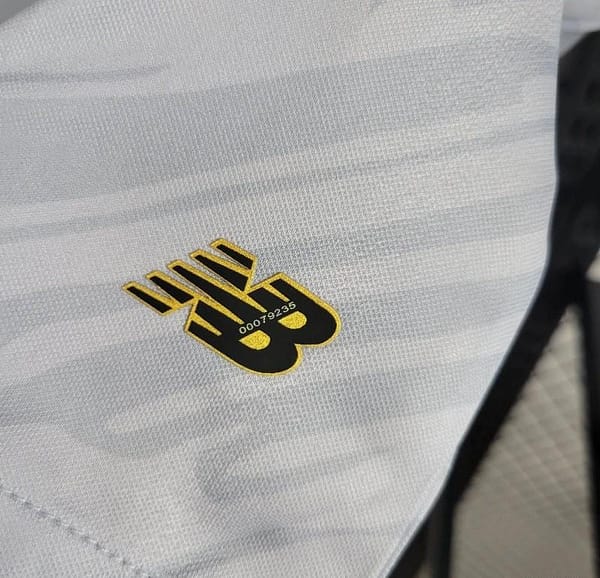 24/25 Sao Paulo Home Gray Goalkeeper Jersey - Image 5