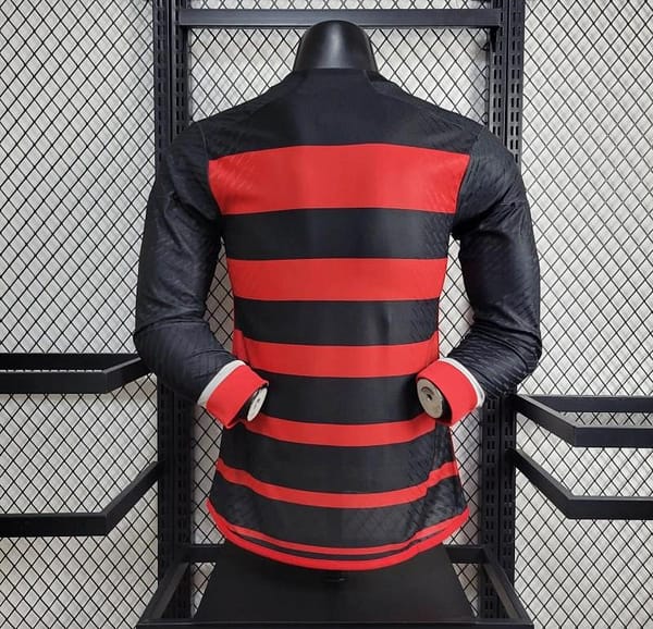 24/25 Player Flamengo Home Long Sleeve Jersey - Image 4