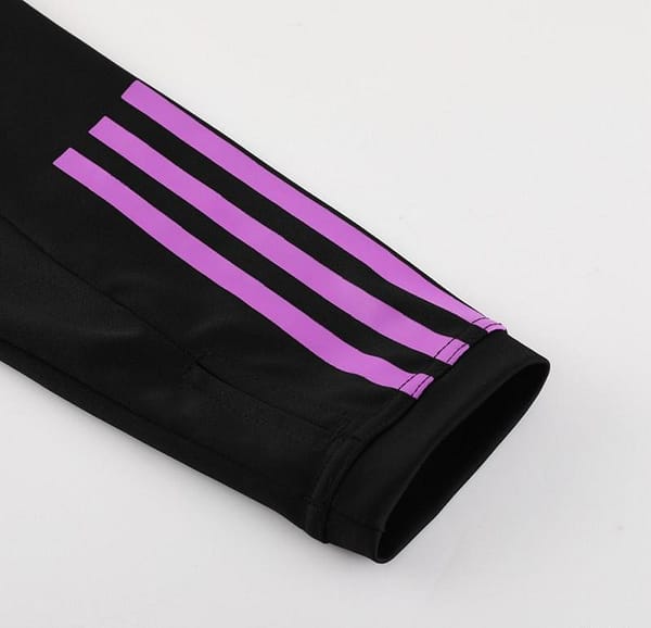 23/24 Bayern Munich Black Half Zipper Jacket+Pants - Image 2