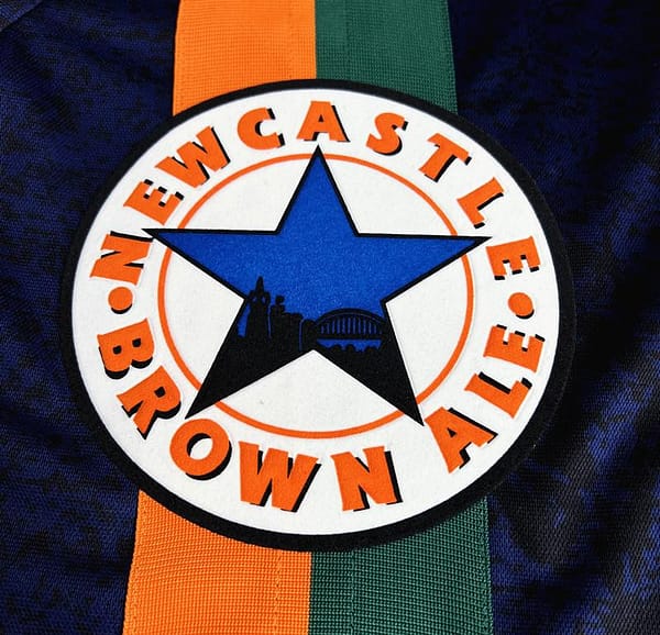 Retro 97/98 Newcastle United Away Jersey - Image 5