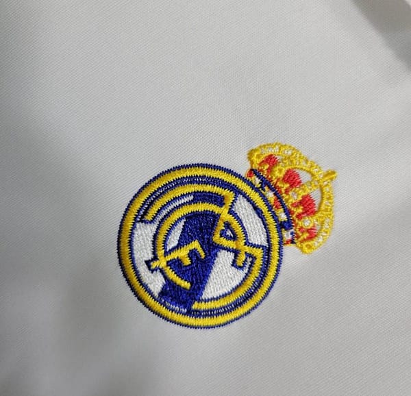Retro 11-12 KIDS Real Madrid Home Jersey - Image 5