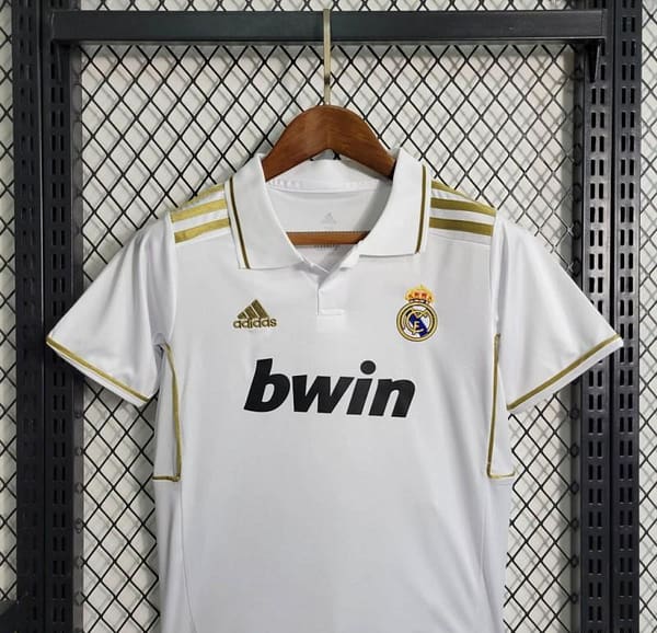 Retro 11-12 KIDS Real Madrid Home Jersey - Image 7