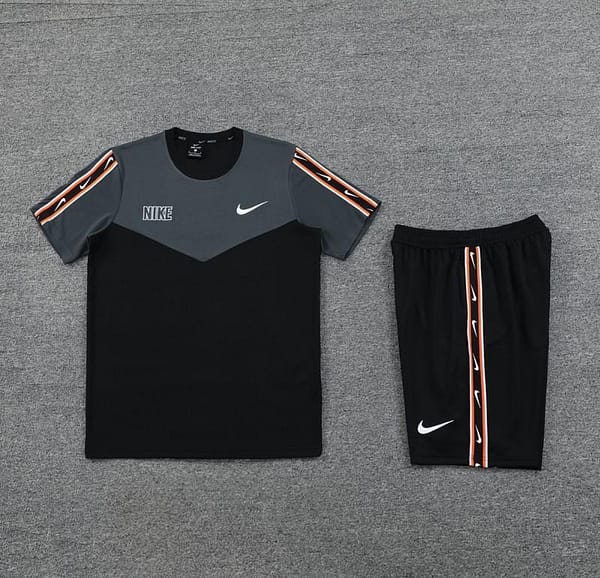 23/24 NIKE Black/Grey Short Sleeve Jersey+Pants - Image 10