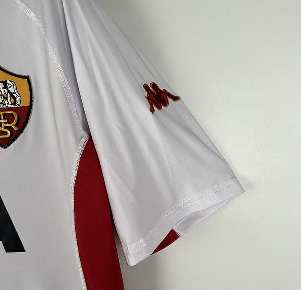 Retro 01/02 Roma Away Jersey - Image 3