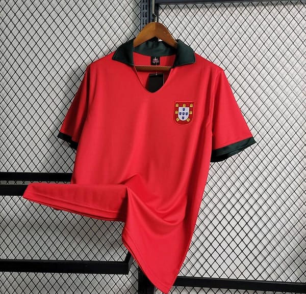 Retro 1972 Portugal Home Jersey - Image 6
