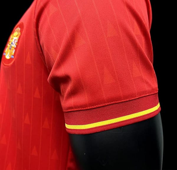 Retro 1988-91 Spain Home  Jersey - Image 3