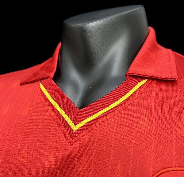 Retro 1988-91 Spain Home  Jersey - Image 4