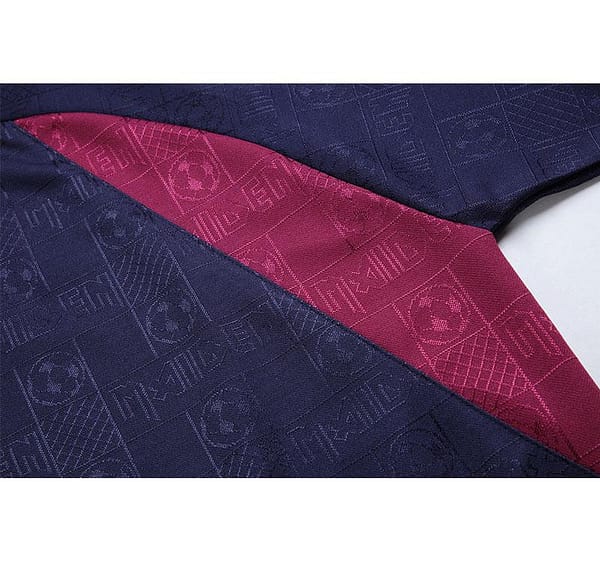 Retro 2010 West Ham United x Iron Maiden Home Jersey - Image 7