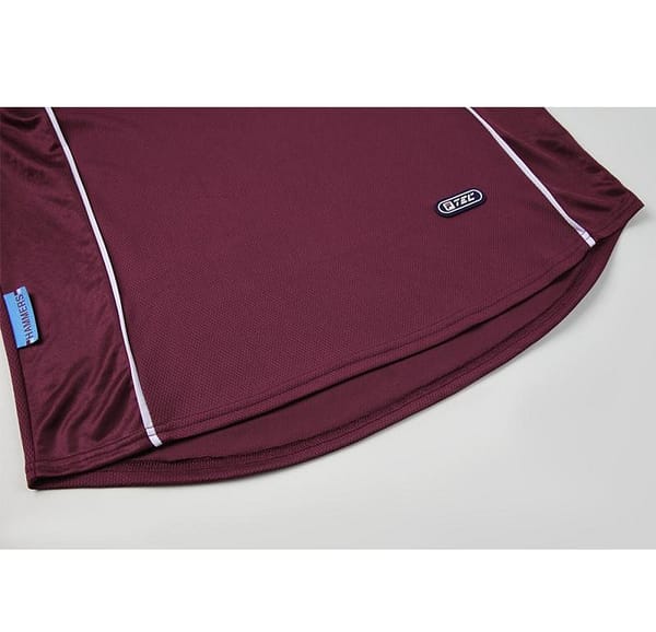Retro 99/01West Ham United Home Jersey - Image 4