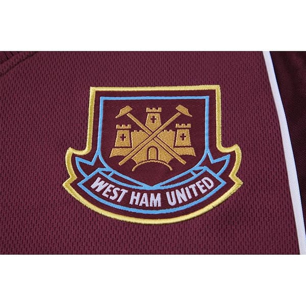 Retro 99/01West Ham United Home Jersey - Image 8