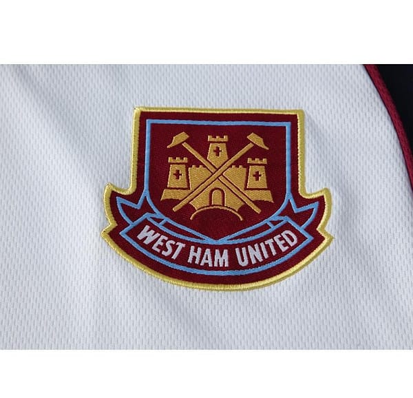 Retro 99/01West Ham United Away Jersey - Image 5