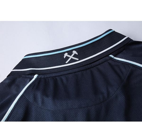 Retro 99/01 West Ham United Third Jersey - Image 2