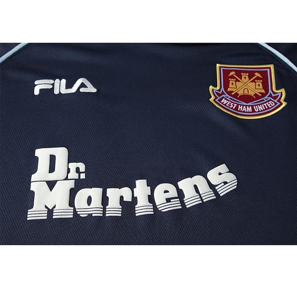 Retro 99/01 West Ham United Third Jersey - Image 7