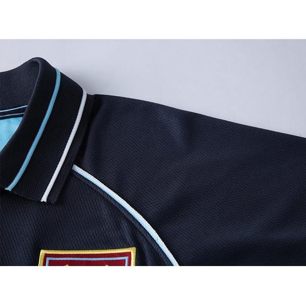 Retro 99/01 West Ham United Third Jersey - Image 8