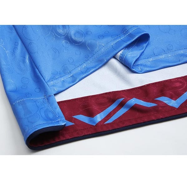 Retro 95/97 West Ham United Long Sleeve Away Blue Jersey - Image 4